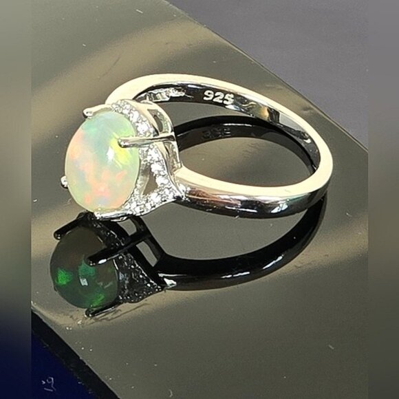 925 Sterling Silver Ring Sz 6.75 With Natural White Opal 6x9mm & Cz - Picture 11 of 12